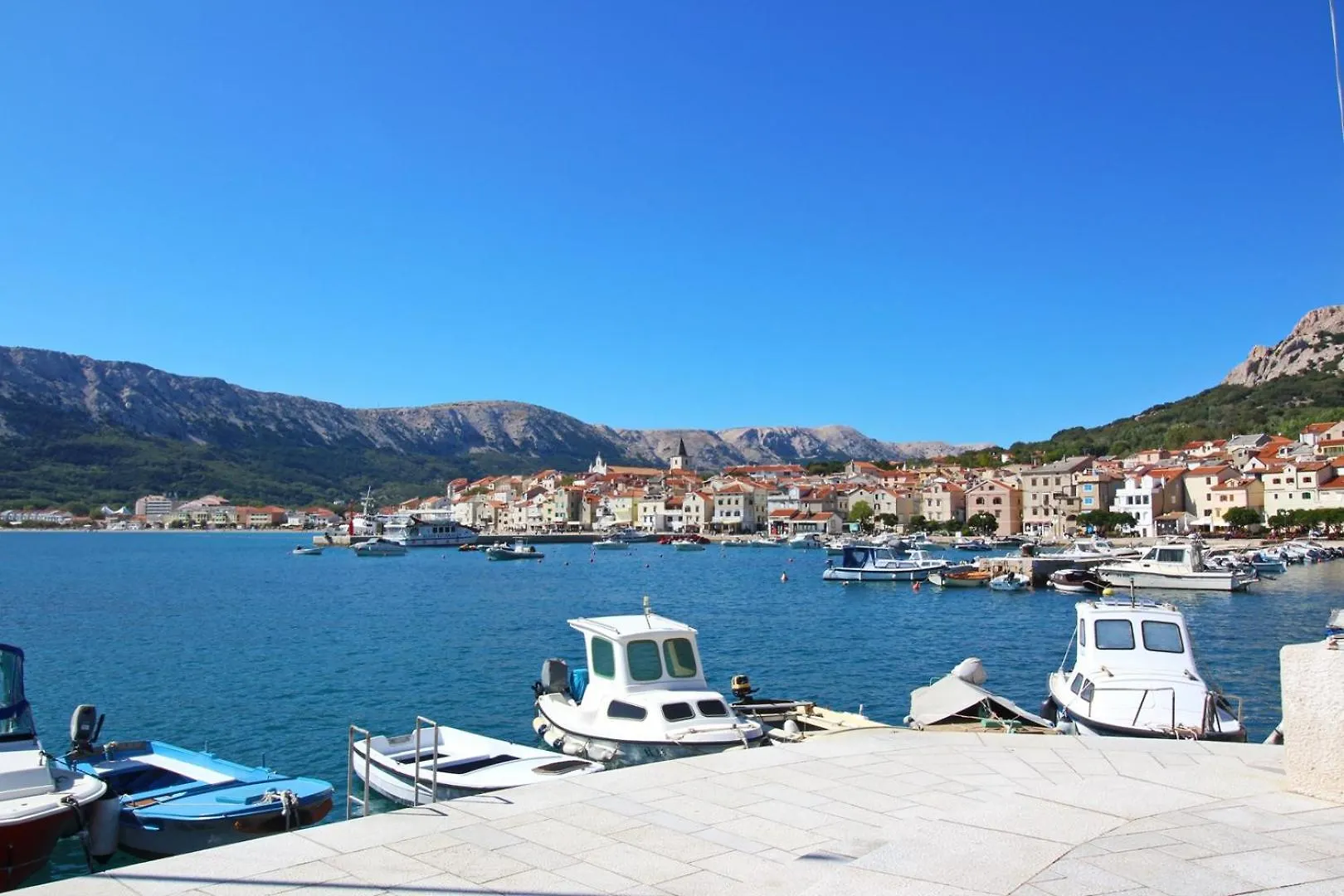 Apartment Krleza Baska  0*, Baska (Krk)